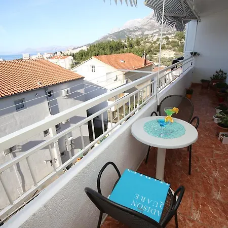 Apartment Toni Makarska Exterior photo