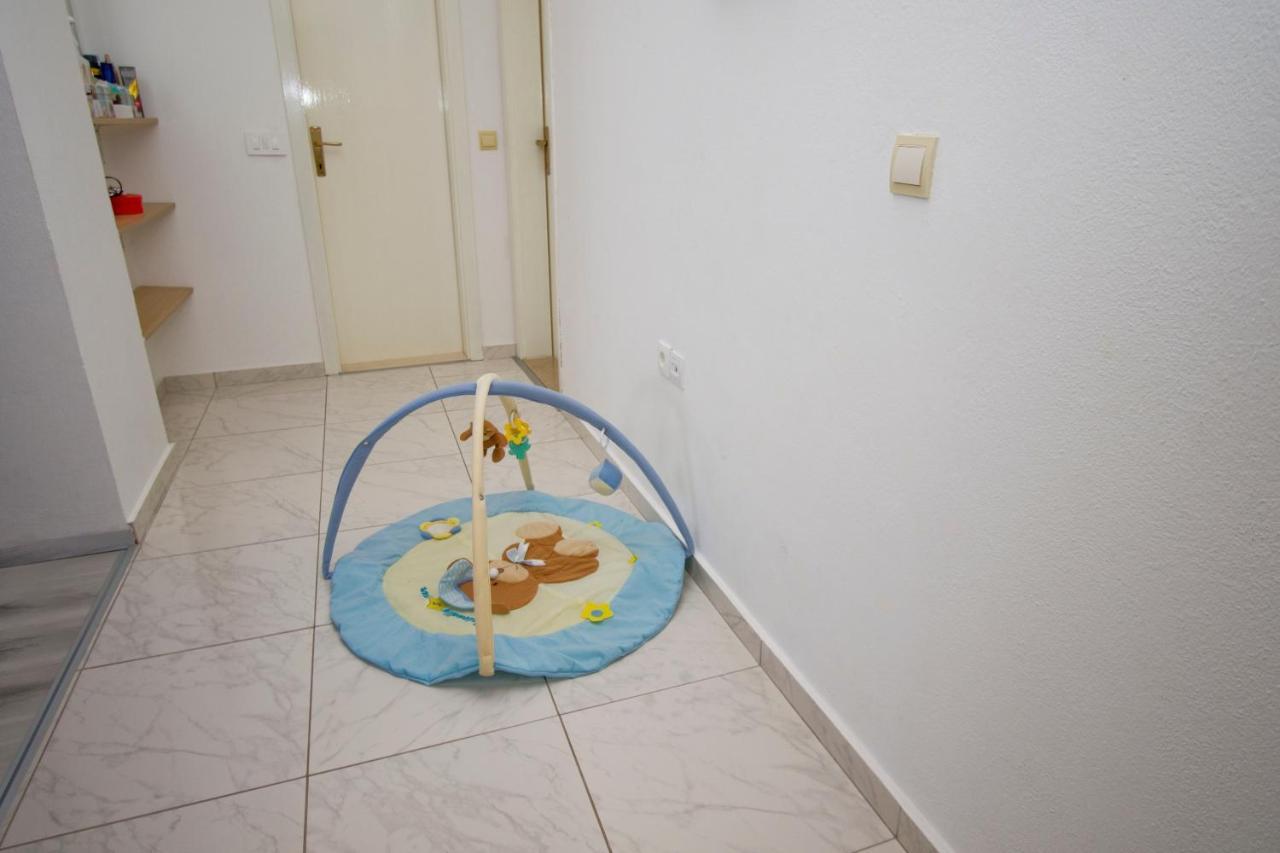 Apartment Toni Makarska